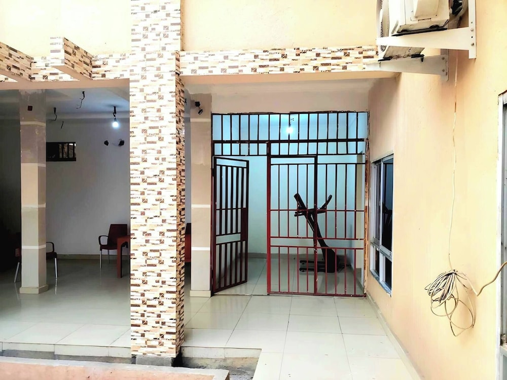 Affordable Spacious Apartment in Kinshas
