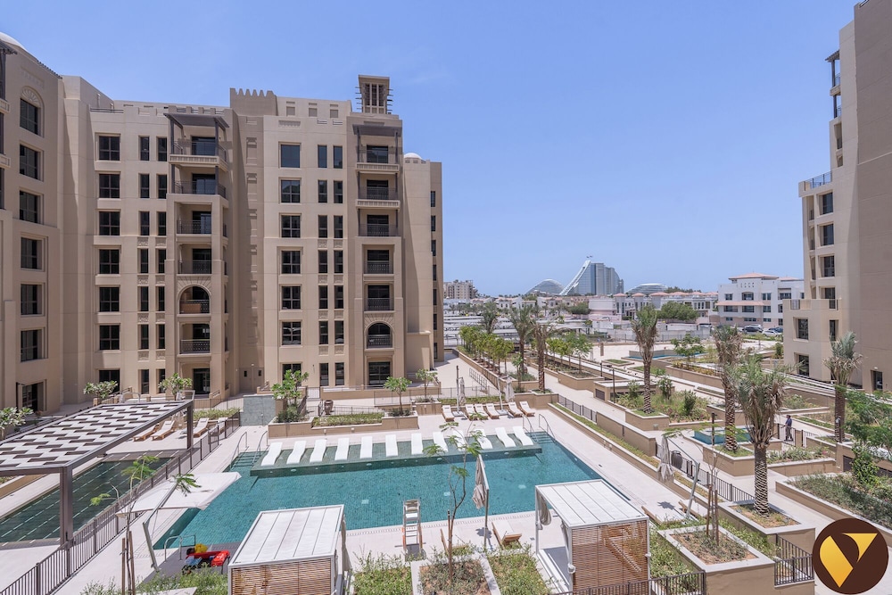 Madinat Jumeirah Living with Pool View