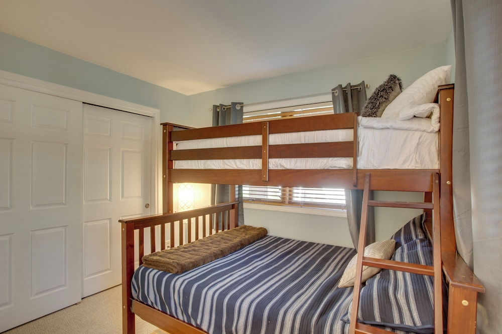 Renovated Avon Condo 5 Mins to Beaver Creek Resort - Property Image 27