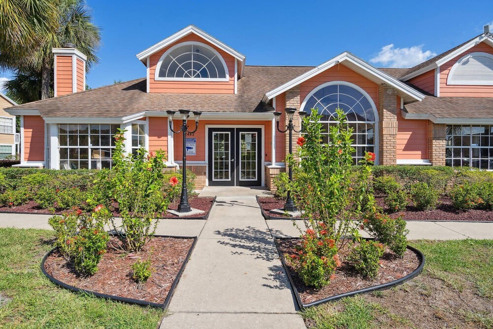 2466 Sweetwater Club Circle Unit 4