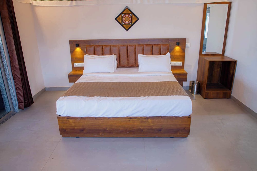 Stayguru Road to Heaven Resort