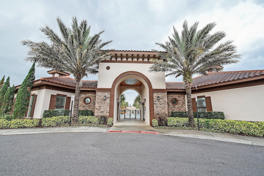 Luxury Villa in Stunning Solterra Resort
