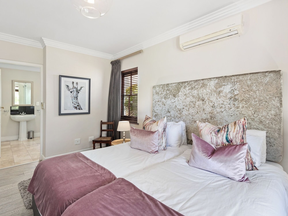 Winelands Golf Lodges at De Zalze