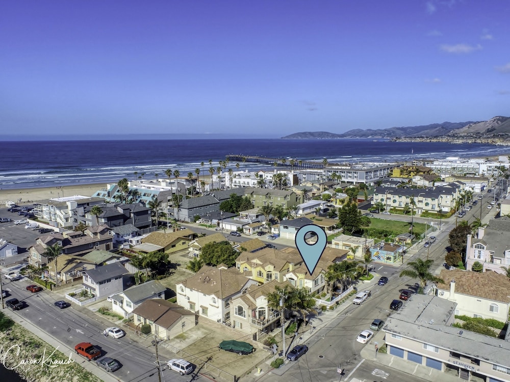 271 Cypress 3 Bedroom Townhouse by RedAwning view 2
