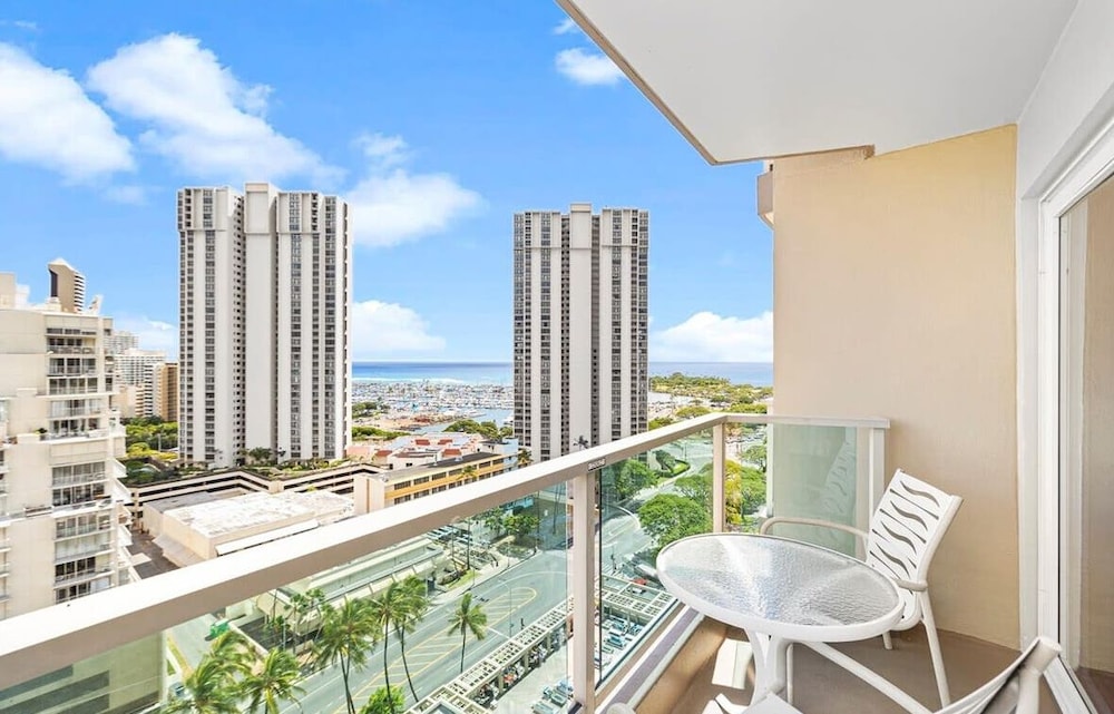ALA MOANA