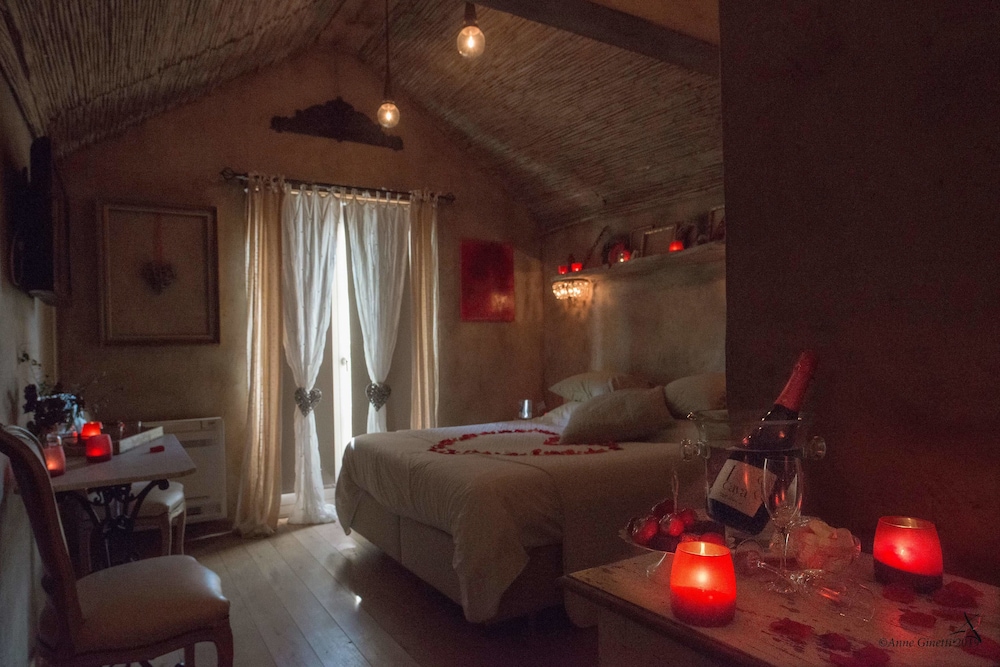 Les Chambres du Vivier view 2