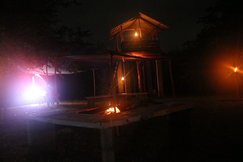 Dev's Campground