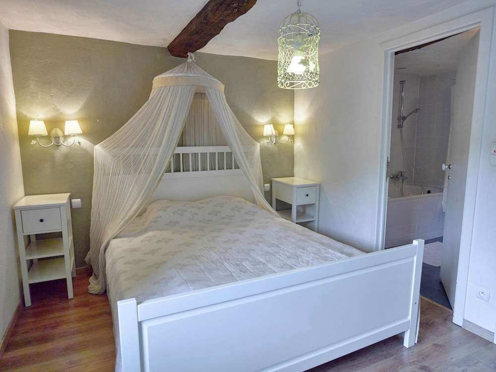 Holiday Home in Trois Ponts With Private Pool view 3