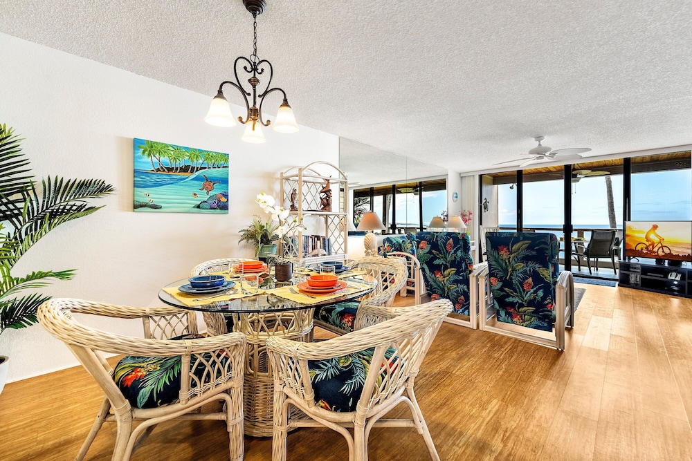 Direct Ocean Front - Sunsets! - Walk to Snorkel Beach - Vrkcv