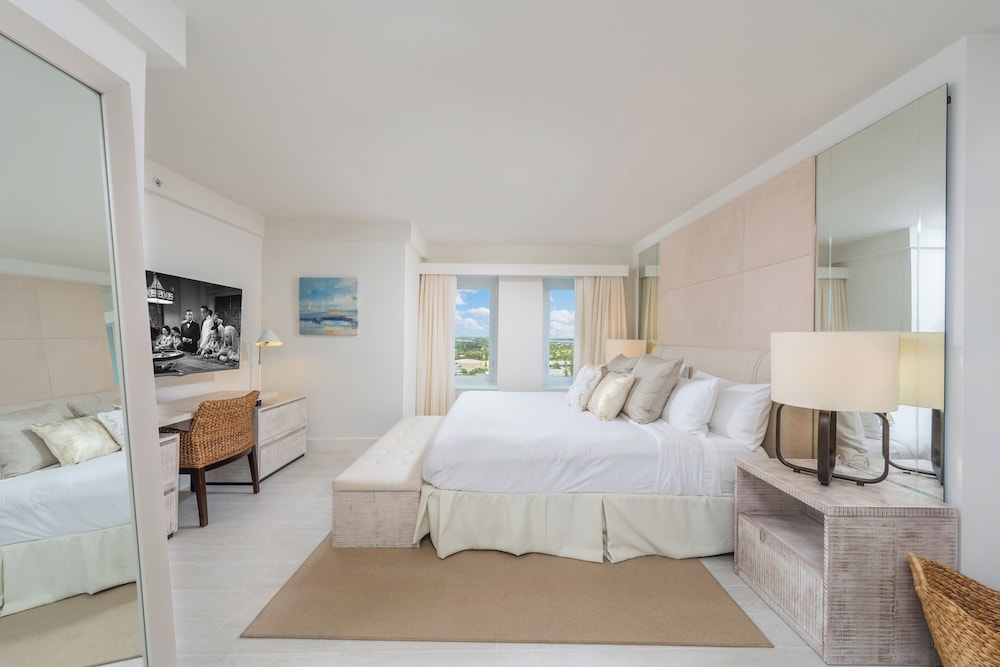 Luxury Vacation Rentals at 1 Hotel & Homes by LRMB