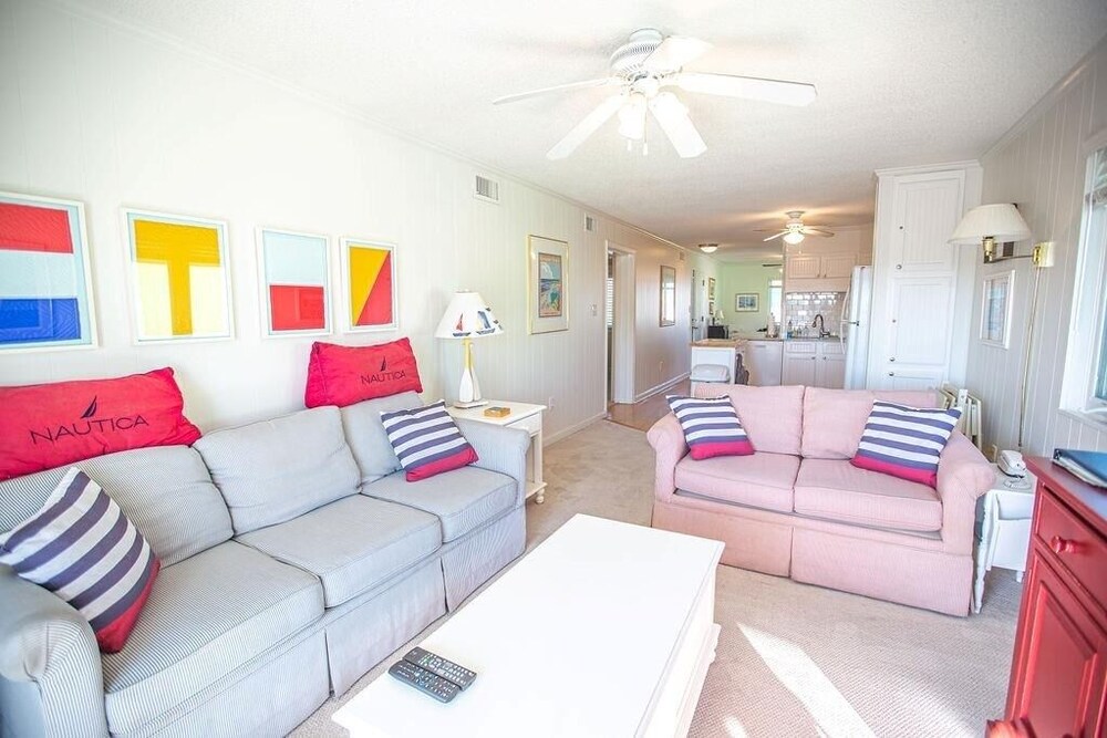 Myrtle Beach Vacations - Feelin' Beachy-7a 2 Bedroom Home by RedAwning - Property Image 3