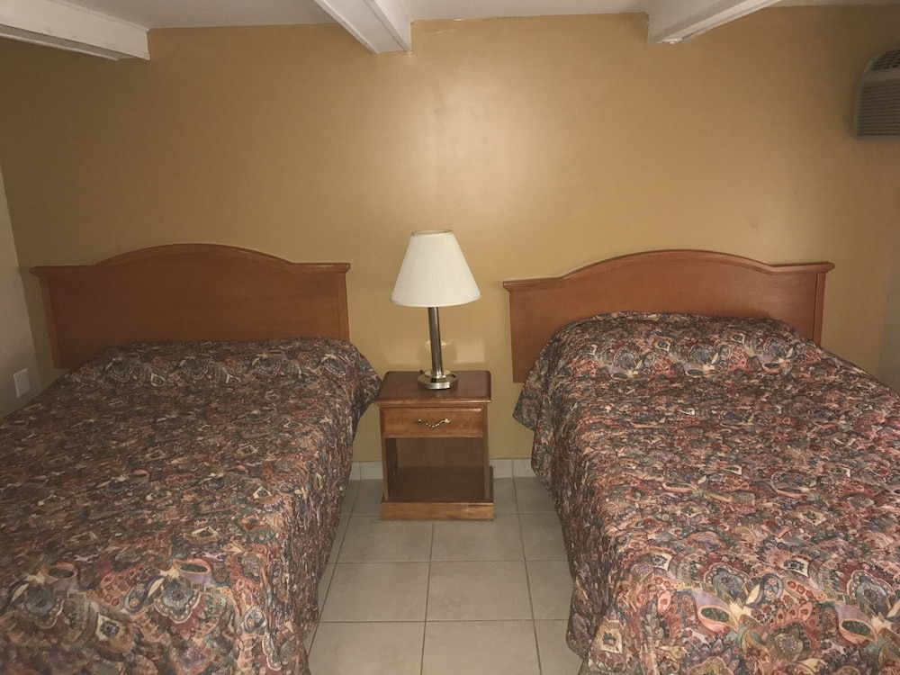 La Fontana Motel