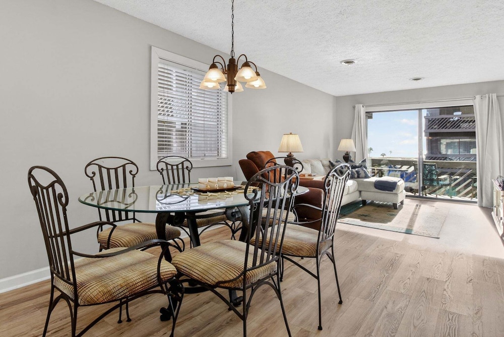 Ocean View Condominium 2 Bedroom Condo