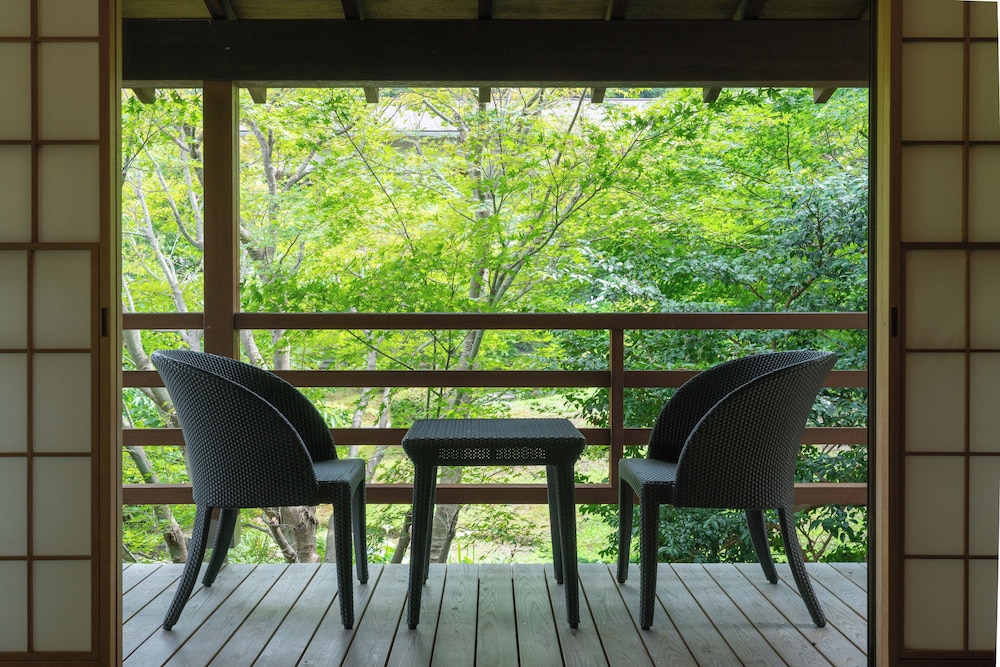 Narashino no sato Gyokusui -6 years or older-