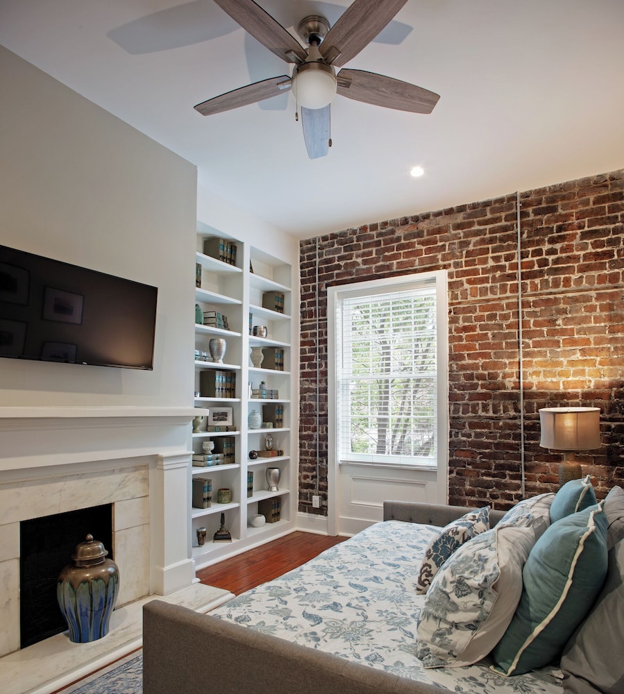 Sophisticated Historic Remodeled 9 BR