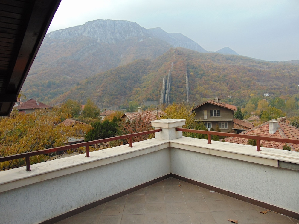 Photo 13