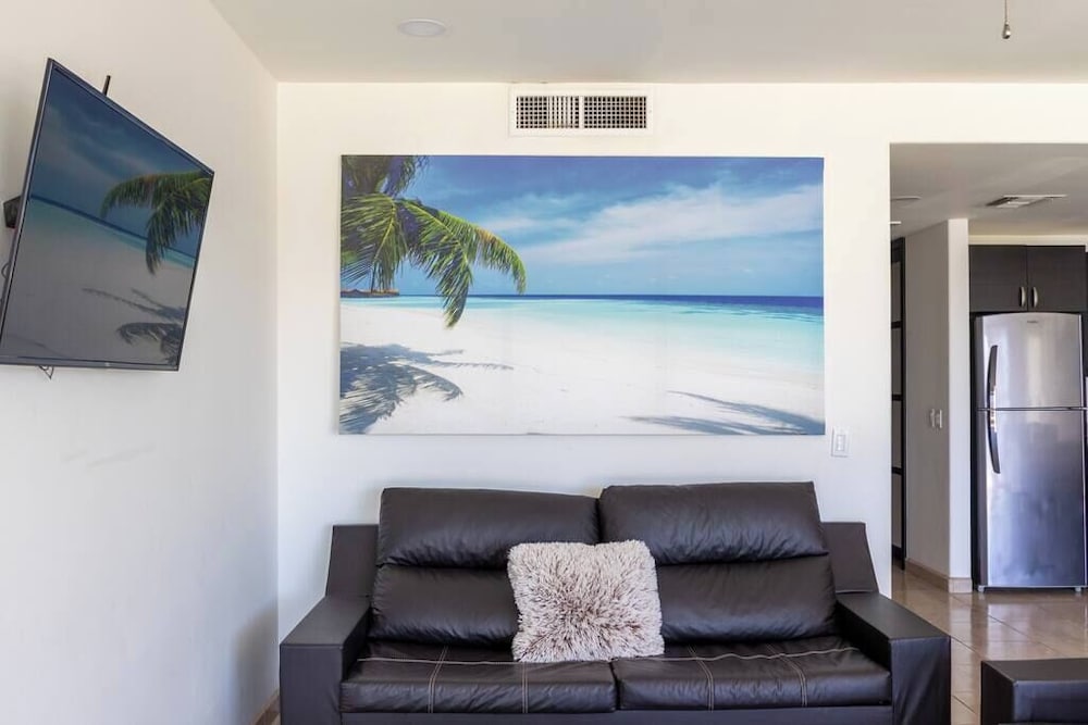 Find Peace at a Modern Ground Floor Condo