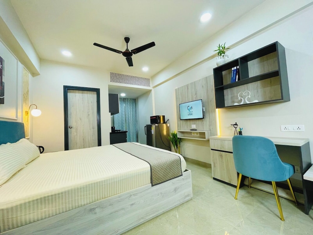 OnlyStay Peace Pavillion