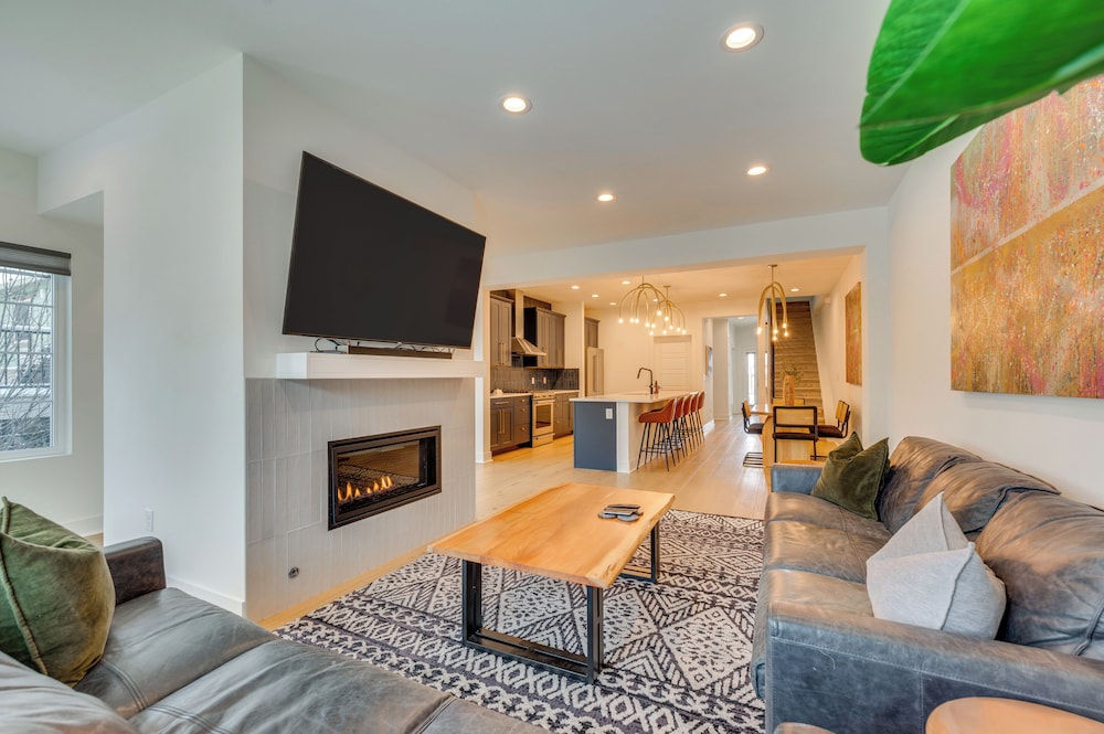 14 Mi to Boulder: Family-friendly Home in Erie!