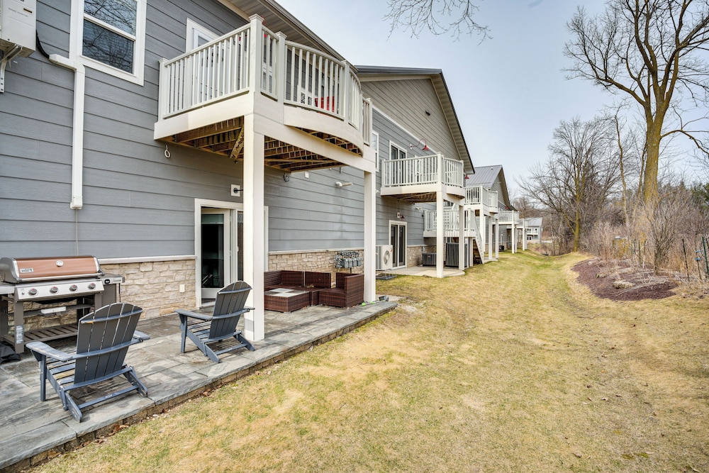 Home Near Road America & Elkhart Lake