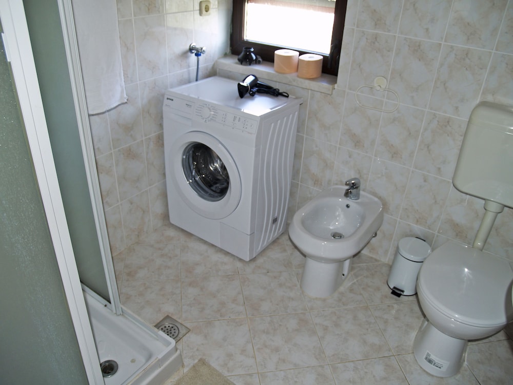 Photo 53