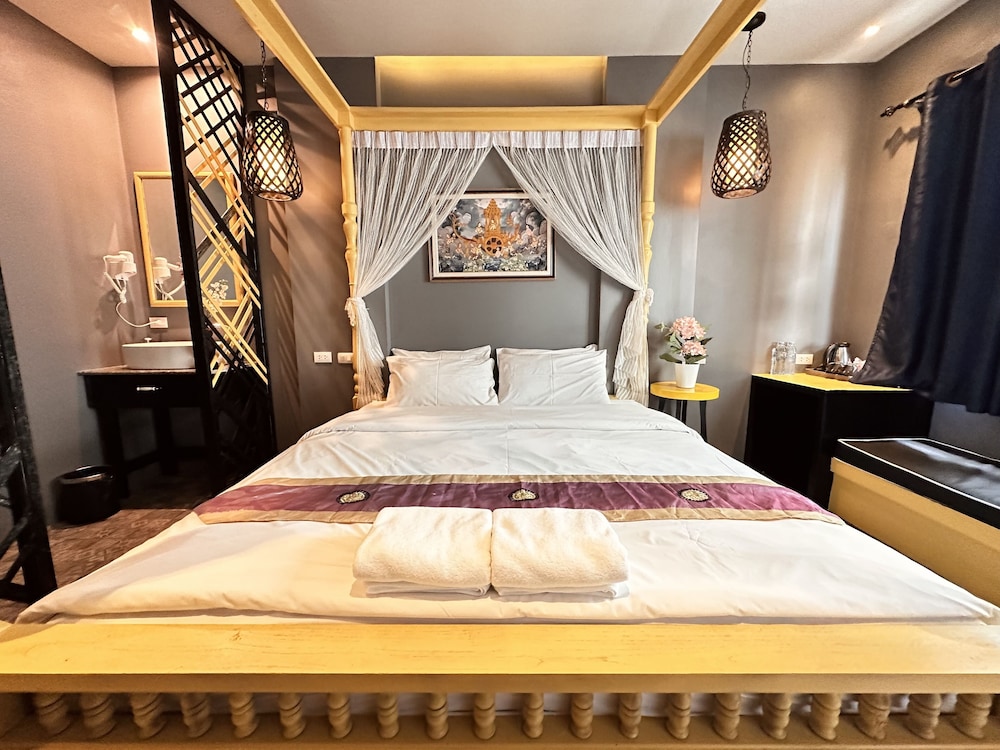 The Luna Hostel