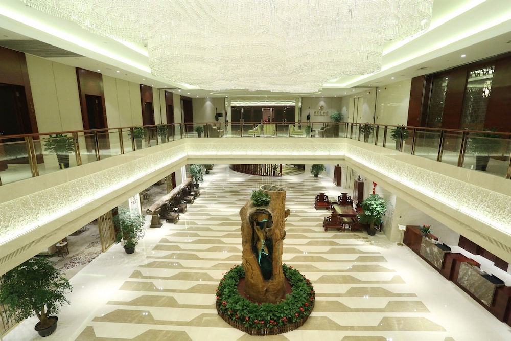 New Century Hotel Yiwu