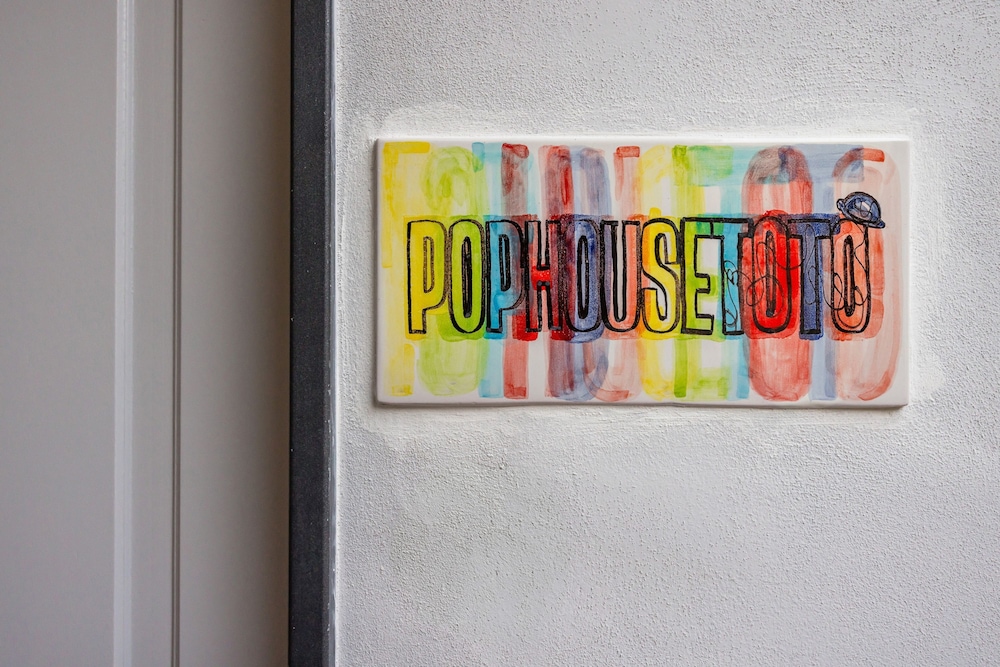 Pop House in the Heart of Sanit by Wonderful Italy