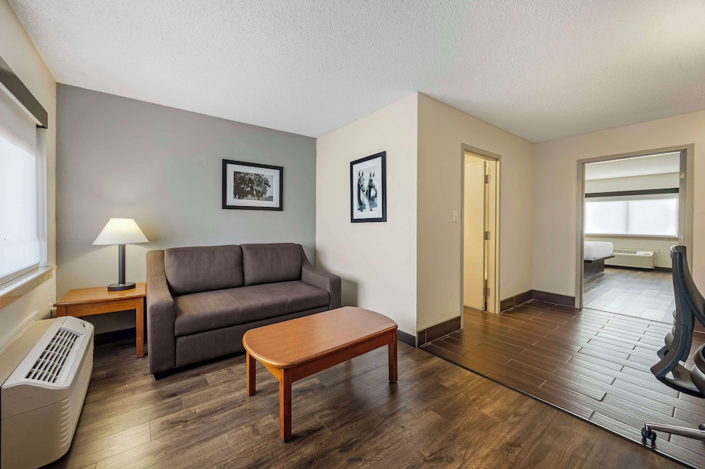 Best Western Shelbyville Inn and Suites Celebration Inn