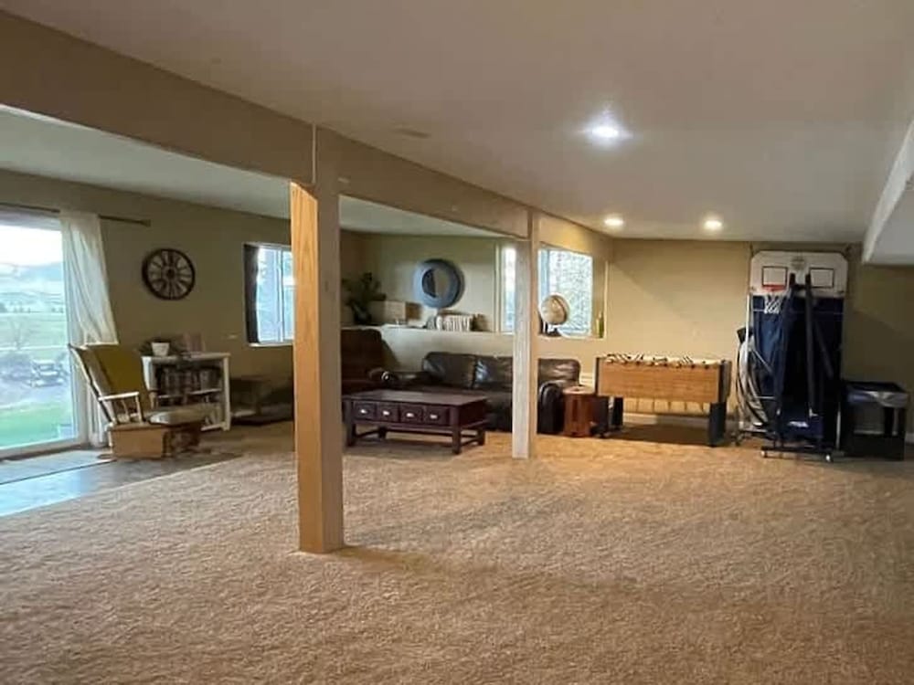 Black Hills Getaway With Hot Tub Game Room for 18