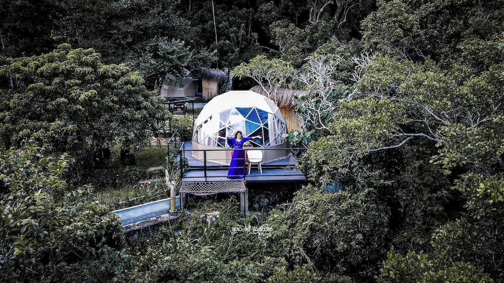 Glamping by Offtrek
