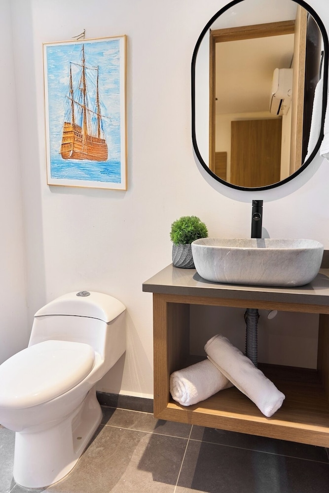 Cozy Comfort at Rosa Negra Stadio Suite