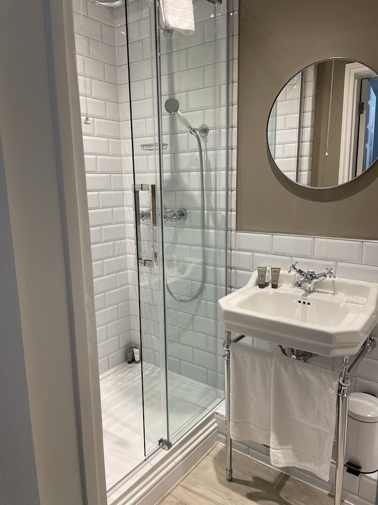 Worthing Vacations - The Burlington Hotel - Property Image 72