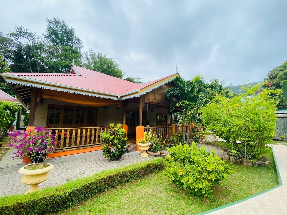 Casa De Leela