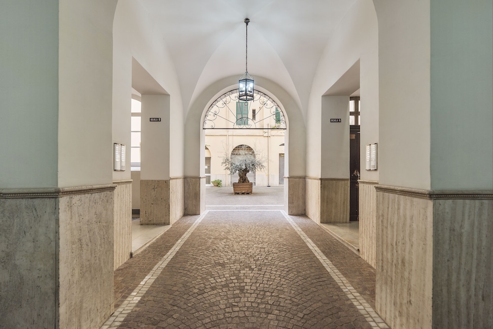 Colosseo & Colle Oppio Cozy Apartment