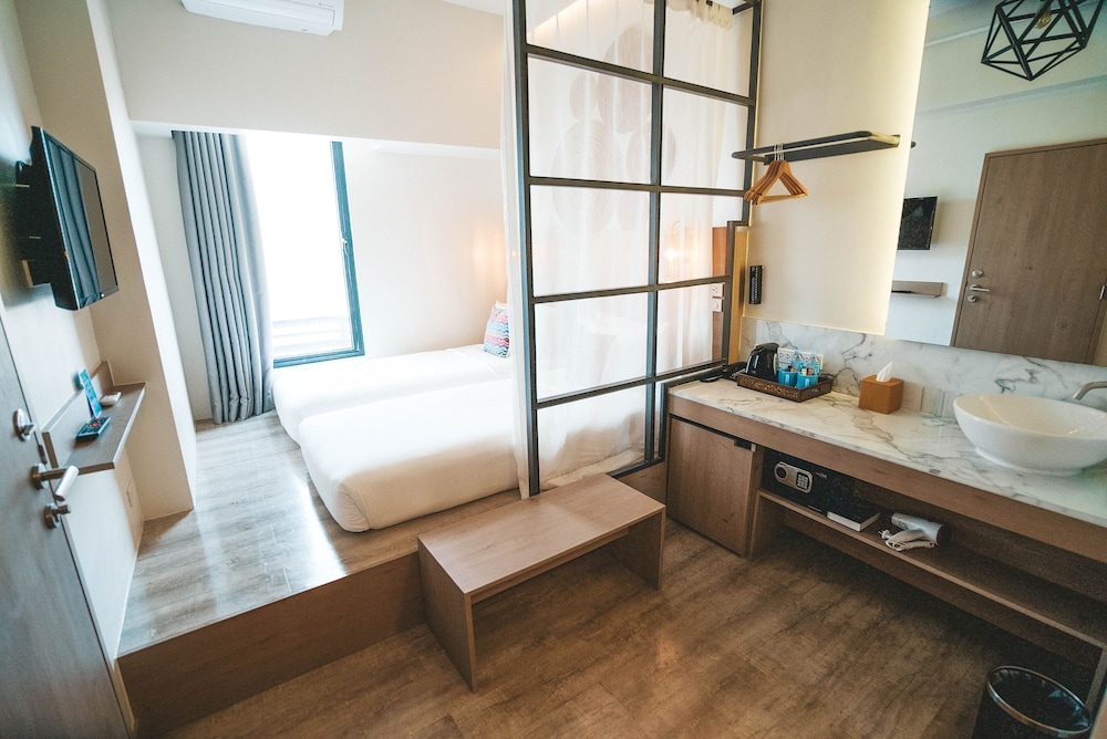 Lub d Manila Makati