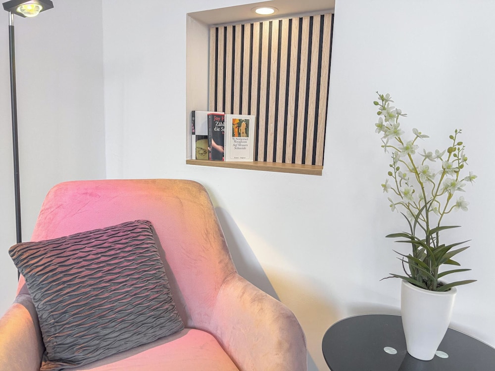 Cozy Room Close To Danube River