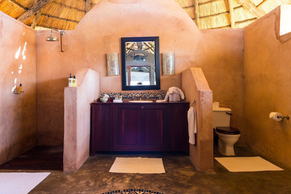 Royal Zambezi Lodge