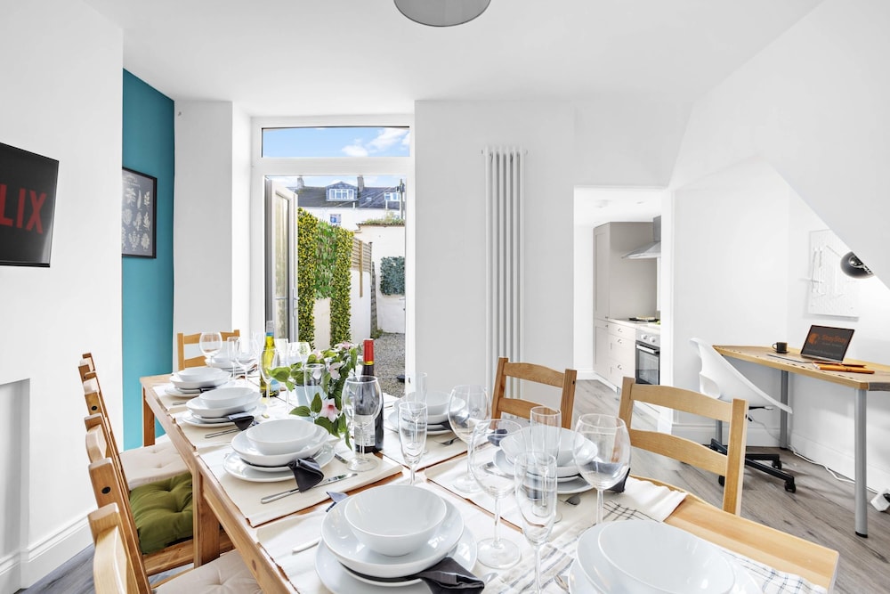 Gloster Town House Gorgeous Family Home Barnstaple