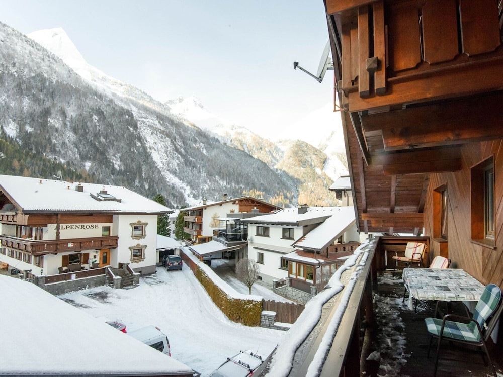 Comfortable Apartment in Langenfeld With ski Storage