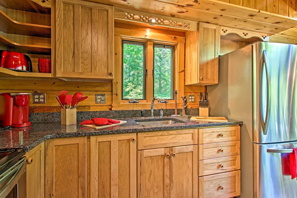 Fire Pit & Hot Tub: Poconos Family Cabin! view 2