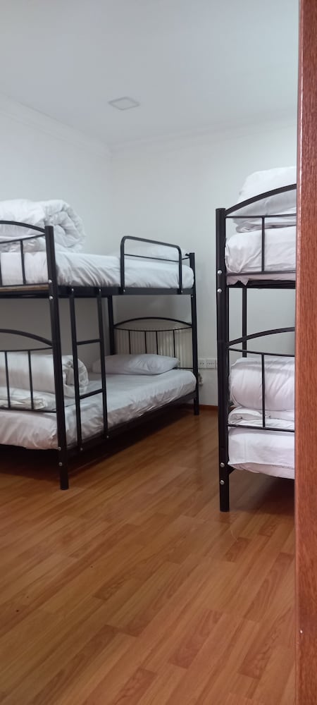 28 may Centr City hostel