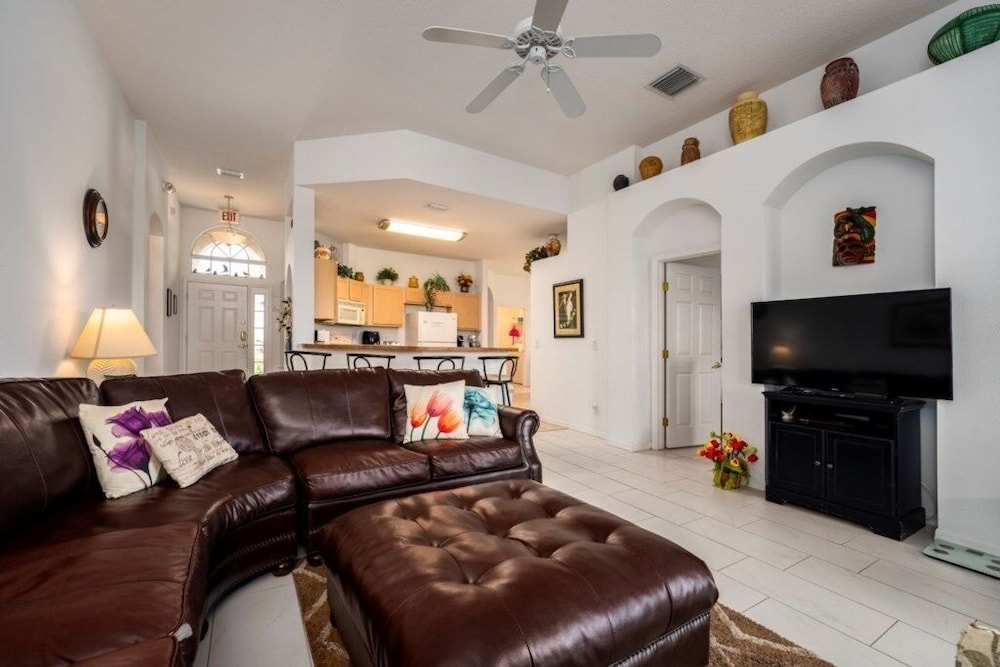 Calabay Comfort - 4br Pool & Spa Near Disney 4 Bedroom Villa