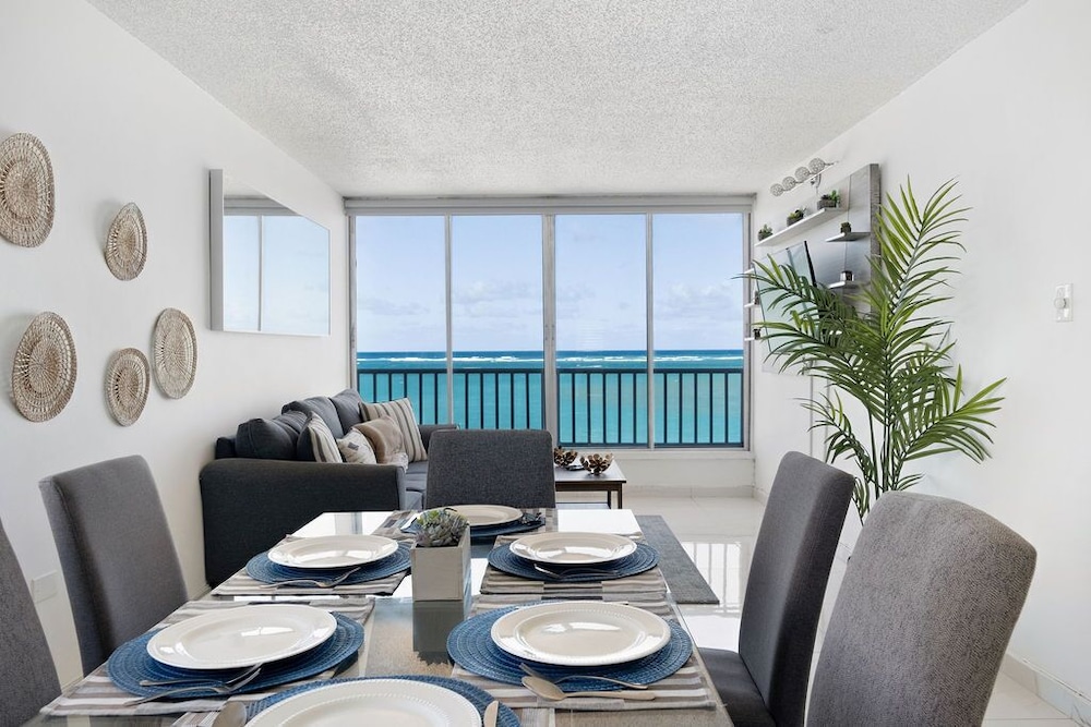 Flamenco Beach 2BDR Oceanfr Pool Parking - Property Image 13
