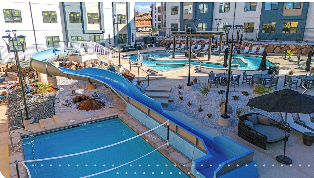 Luxury Oasis Water Park Priv Roof Tub