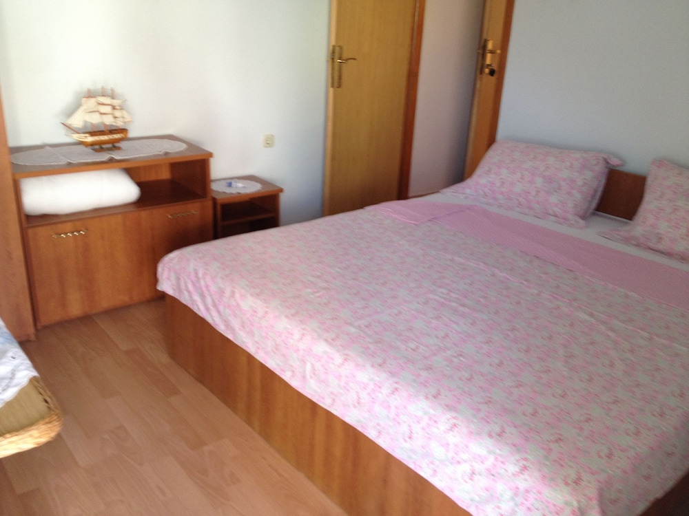 Sab - 40 m From Beach - A5 view 5
