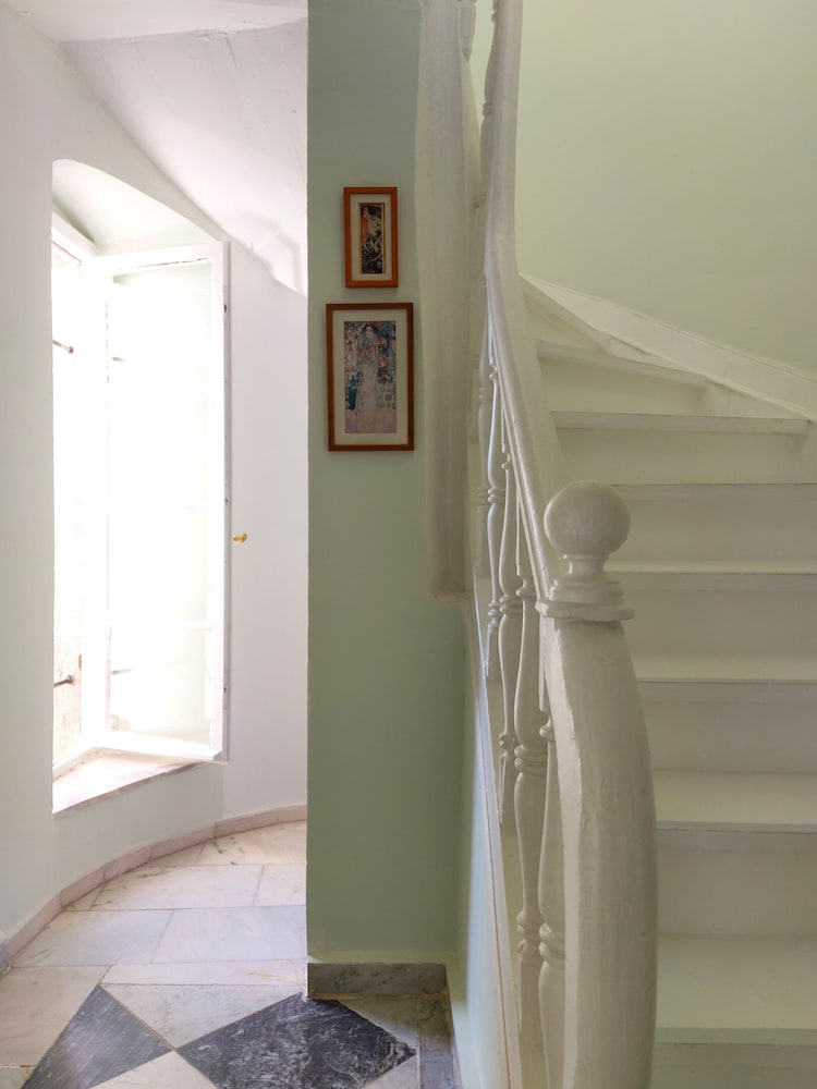 Eolos House Cunda