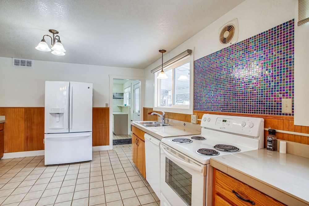 Pet-friendly Pinehurst Home: Hike, Bike & Ski! view 5