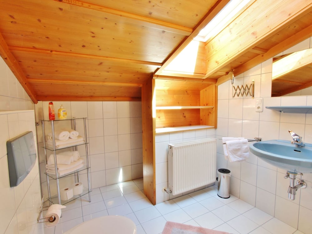 Apartment in Bramberg am Wildkogel With Balcony