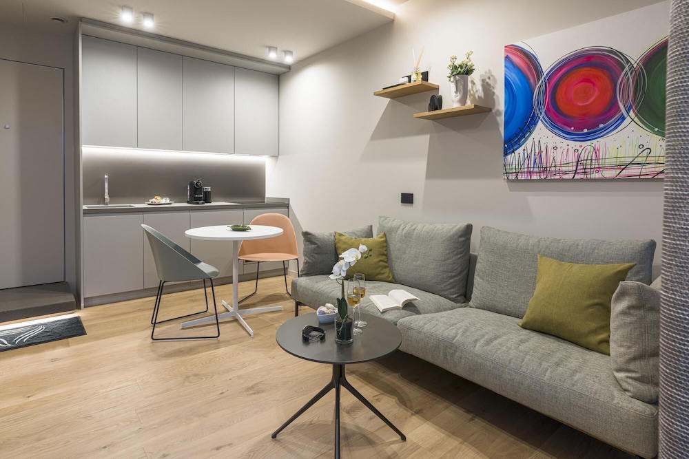 Aera Luxury Suite - APT 5 - 2 pax - Balcone photo 4